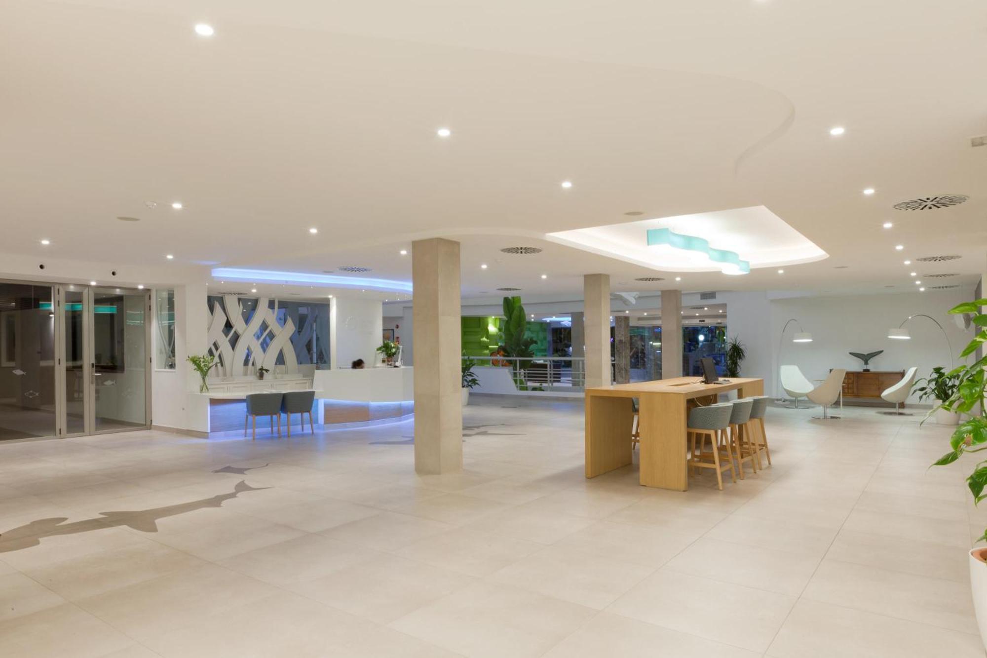 Marvell Club Hotel & Apartments San Antonio  Eksteriør bilde